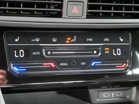 New 2025 Volkswagen Jetta Sport image 10