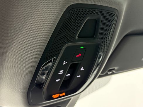 New 2025 Audi Q5 Premium Plus image 22