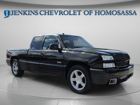 Used 2004 Chevrolet Silverado 1500 SS AWD/4WD image 1