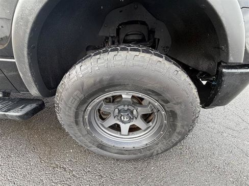 Used 2014 Ford F150 FX4 w/ Equipment Group 402A Luxury image 14