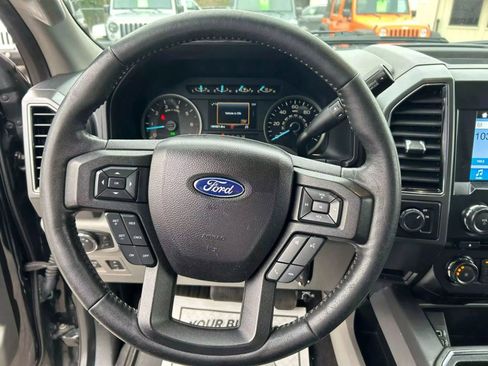Used 2018 Ford F150 XLT w/ Equipment Group 302A Luxury image 13