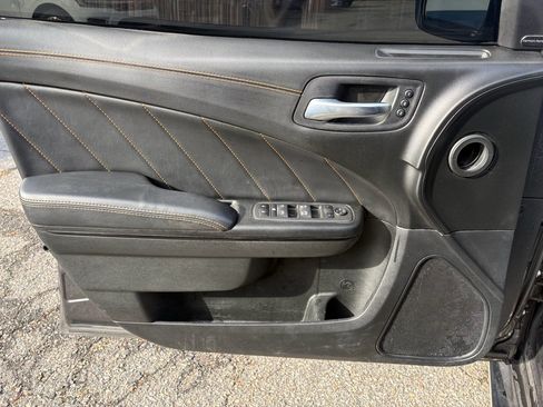 Used 2022 Dodge Charger Scat Pack image 9