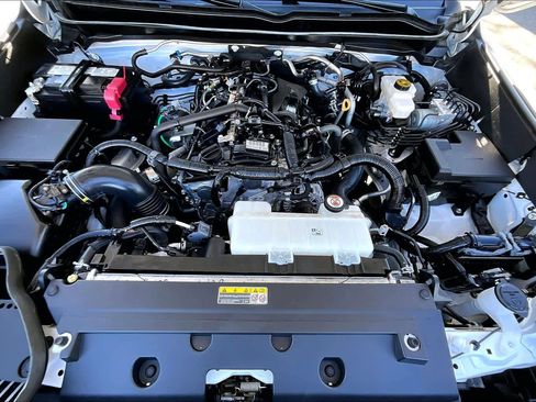 Certified 2024 Toyota Tacoma TRD Off-Road image 31