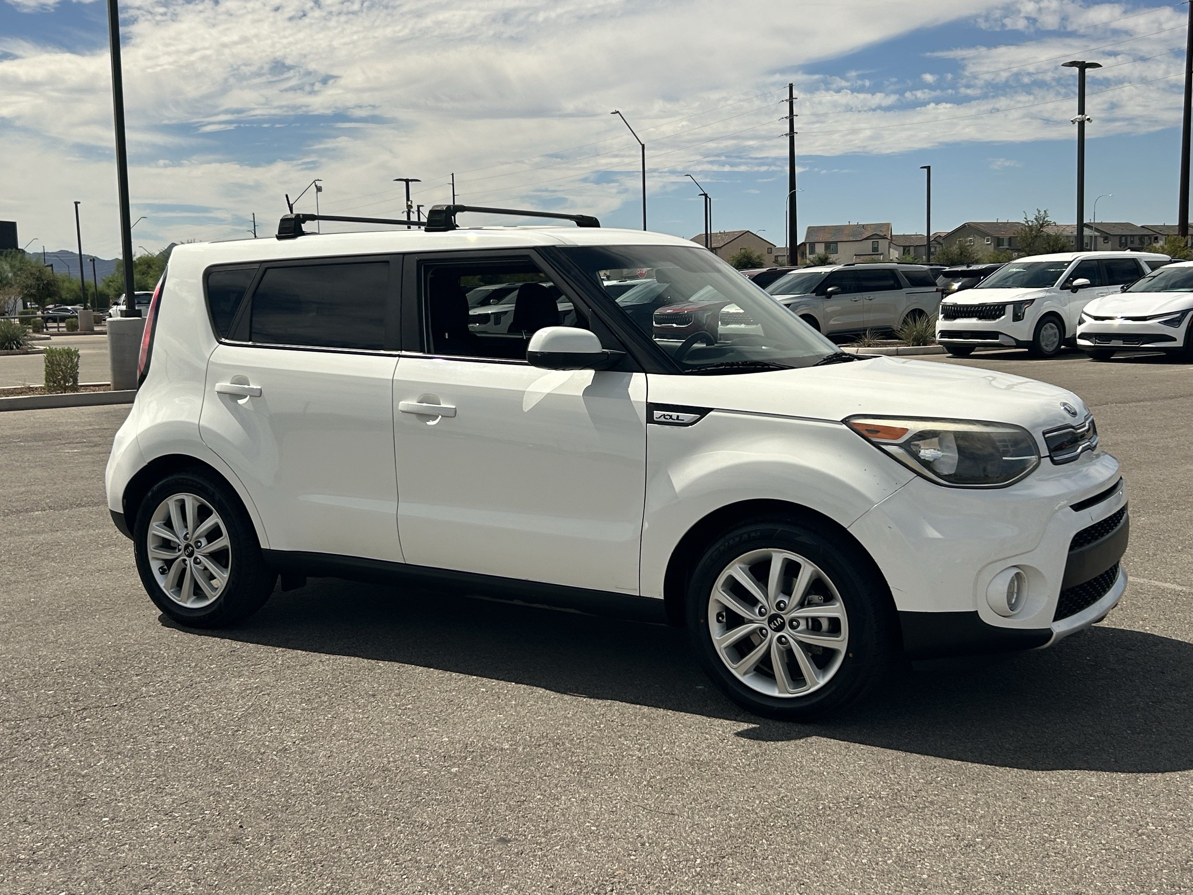 Used 2018 Kia Soul + FWD image 7