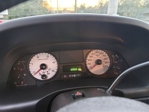 Used 2006 Ford F350 XL image 8