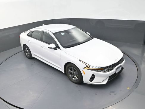 Used 2023 Kia K5 LXS image 14
