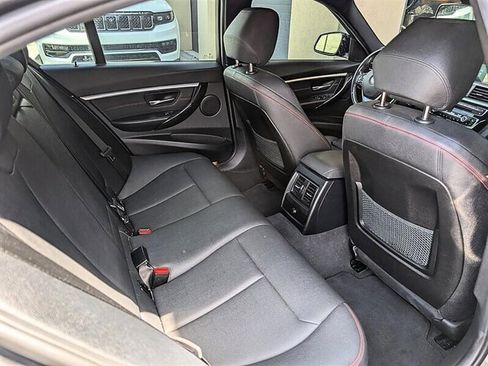 Used 2018 BMW 330i Sedan w/ Convenience Package RWD image 27