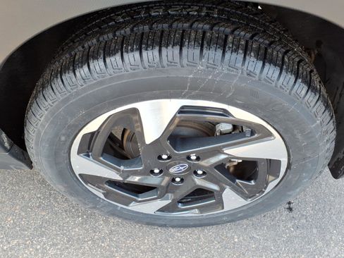 Certified 2024 Subaru Crosstrek 2.5i Limited image 6