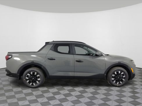 New 2025 Hyundai Santa Cruz SEL image 2