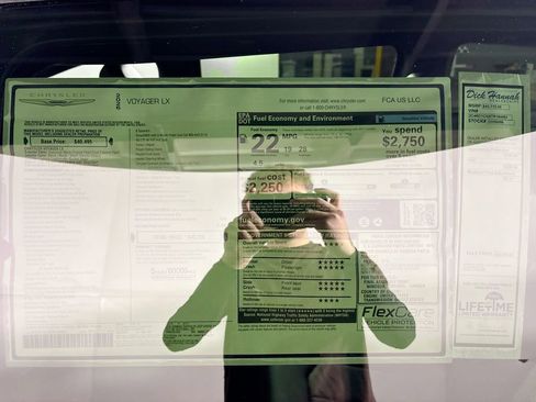 New 2026 Chrysler Voyager LX image 21