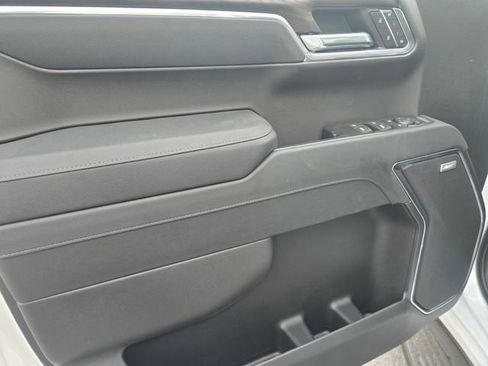 New 2026 GMC Sierra 1500 SLT image 20