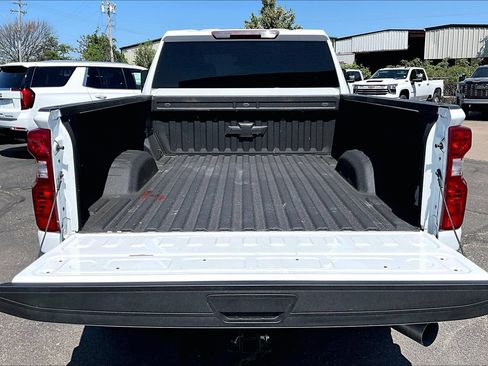 Used 2024 Chevrolet Silverado 2500 LT AWD/4WD image 29