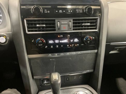 Used 2023 Nissan Armada SV w/ Cargo Package AWD/4WD image 21
