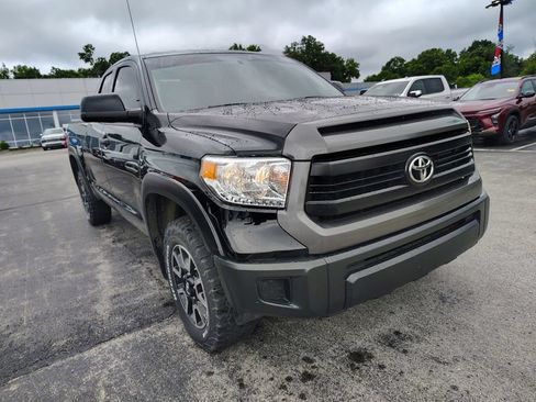 Used 2016 Toyota Tundra SR AWD/4WD image 3
