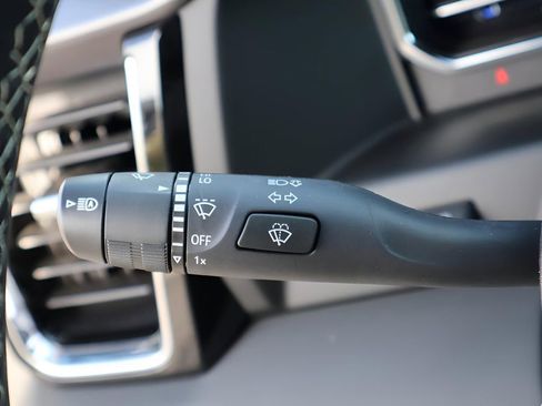 Used 2024 GMC Sierra 1500 Denali Ultimate image 36