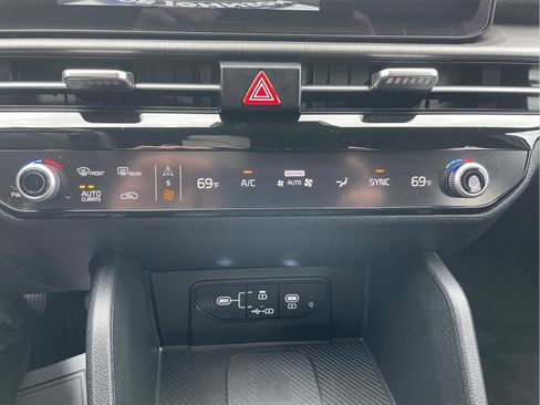 Used 2026 Kia Sportage X-Line w/ X-Line Premium Package AWD/4WD image 28
