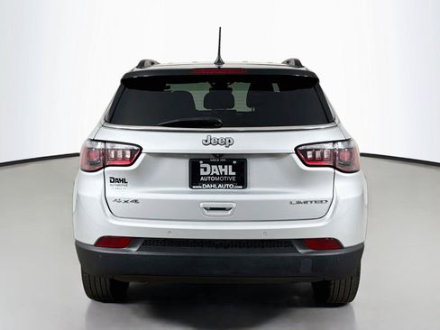 Used 2025 Jeep Compass Limited AWD/4WD image 12