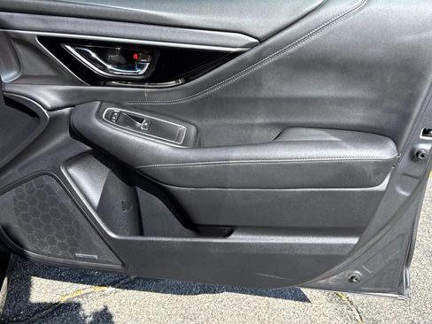 Used 2022 Subaru Legacy Limited image 7