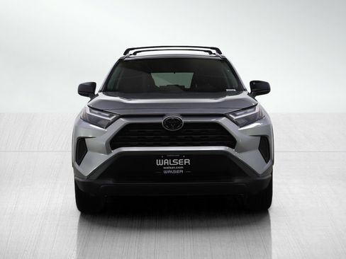 Used 2025 Toyota RAV4 LE image 8