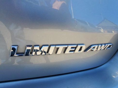 Used 2015 Toyota Highlander Limited AWD/4WD image 30