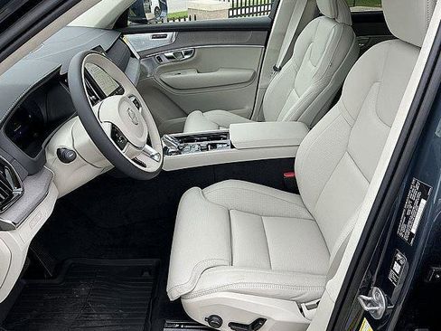 New 2026 Volvo XC90 T8 Ultra w/ Lounge Package AWD/4WD image 15