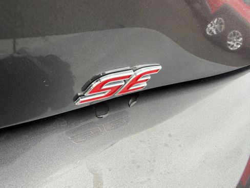 Used 2023 Toyota Corolla SE FWD image 13