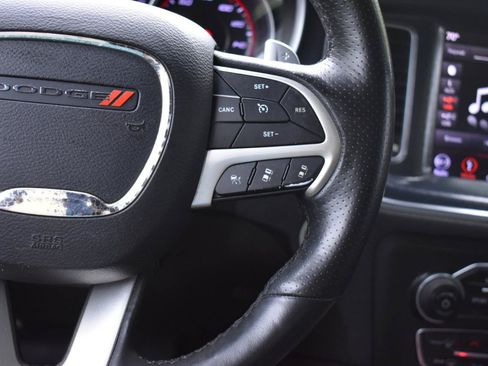 Used 2018 Dodge Charger R/T w/ Premium Group RWD image 33