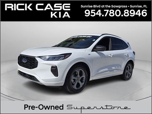 Used 2023 Ford Escape ST-Line w/ Tech Pack #1 image 1