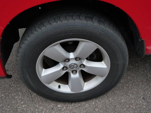 Used 2013 RAM 1500 Express AWD/4WD image 16