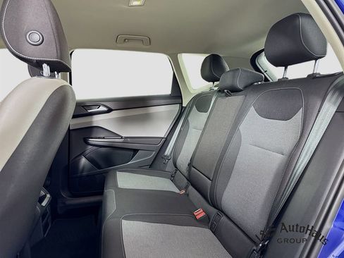 Used 2022 Volkswagen Taos S image 24