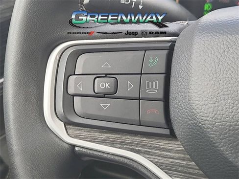 Used 2022 Jeep Wagoneer Series III w/ Flexible Seating Group image 27