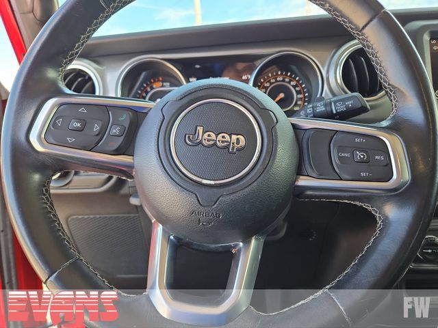 Used 2019 Jeep Wrangler Unlimited Sahara AWD/4WD image 14
