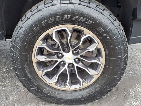 Used 2021 Chevrolet Colorado ZR2 AWD/4WD image 18