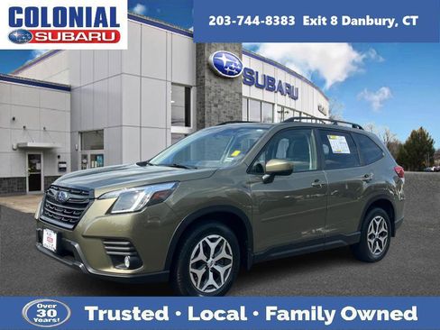 Certified 2023 Subaru Forester Premium AWD/4WD image 1