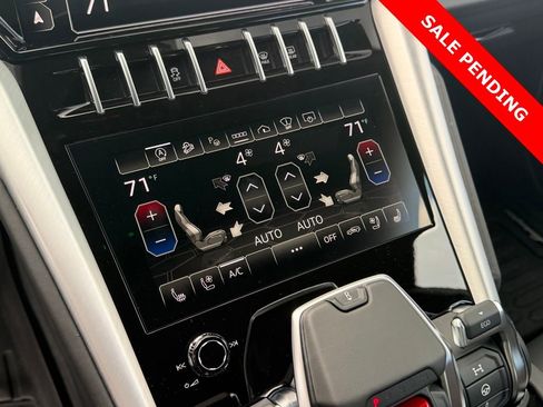 Used 2022 Lamborghini Urus image 24