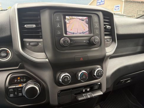 Used 2022 RAM 1500 Big Horn AWD/4WD image 46
