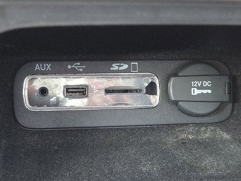 Used 2015 Jeep Grand Cherokee Overland image 15