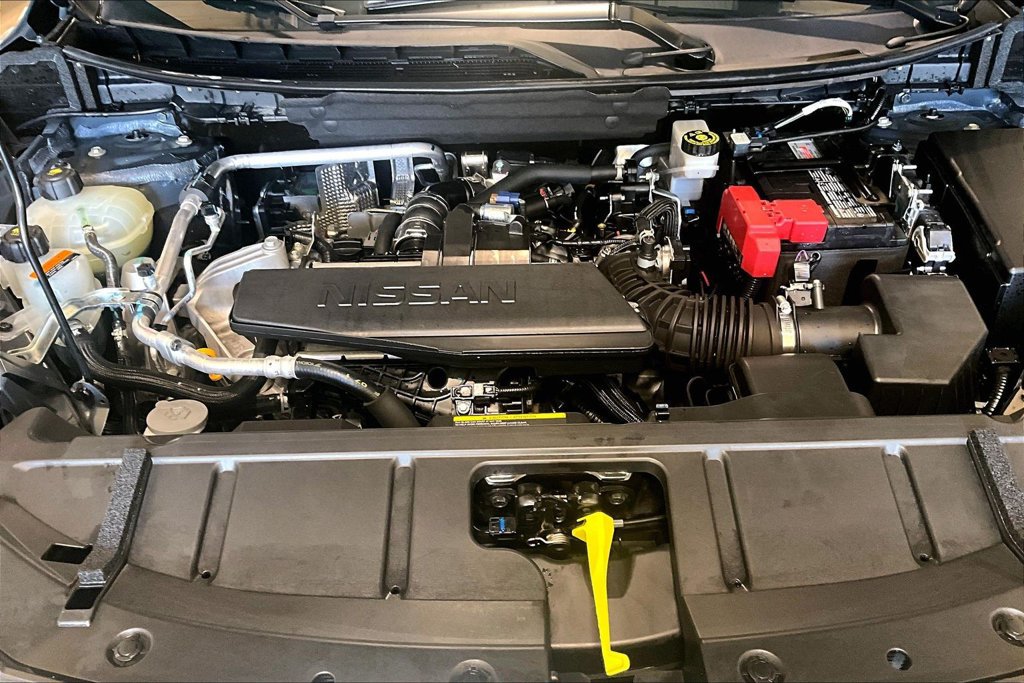Used 2026 Nissan Rogue SV AWD/4WD image 10
