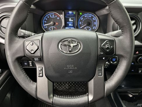 Used 2023 Toyota Tacoma TRD Sport w/ TRD Premium Sport Package AWD/4WD image 16