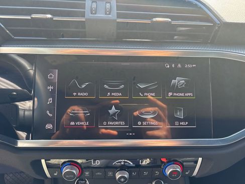 Used 2025 Audi Q3 2.0T Premium w/ Convenience Package image 20