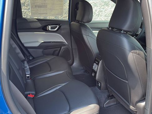 New 2026 Jeep Compass Limited AWD/4WD image 25