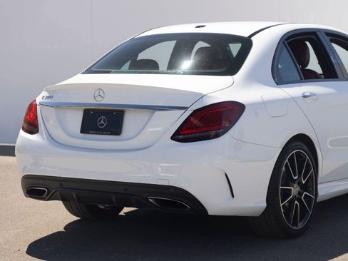 Used 2019 Mercedes-Benz C 300 Sedan image 11