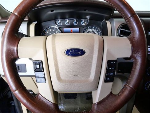 Used 2014 Ford F150 King Ranch w/ King Ranch Luxury Package image 26