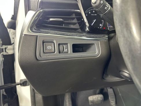 Used 2023 Cadillac XT5 Premium Luxury image 19