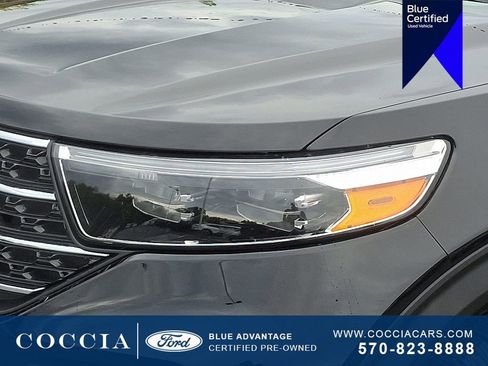 Certified 2022 Ford Explorer XLT w/ Equipment Group 202A image 9