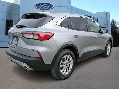 Certified 2022 Ford Escape SE w/ Convenience Package image 6