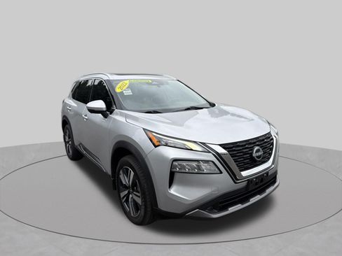 Used 2022 Nissan Rogue SL AWD/4WD image 1