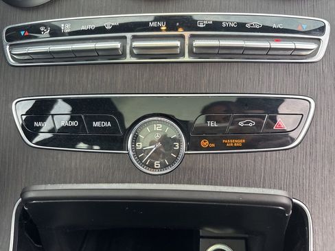 Used 2021 Mercedes-Benz C 300 C 300 w/ AMG Line image 33