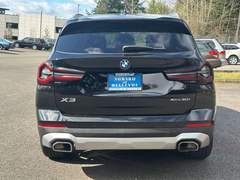 Used 2022 BMW X3 xDrive30i w/ Premium Package image 4