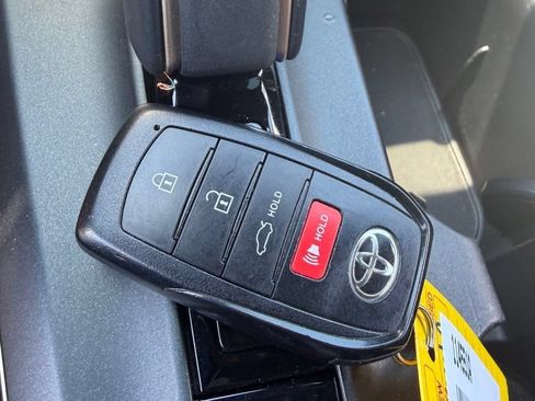 Used 2023 Toyota Crown AWD/4WD image 12